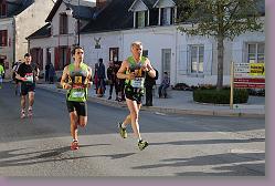 02 Marathon Cheverny 255 * 680 x 453 * (144KB)